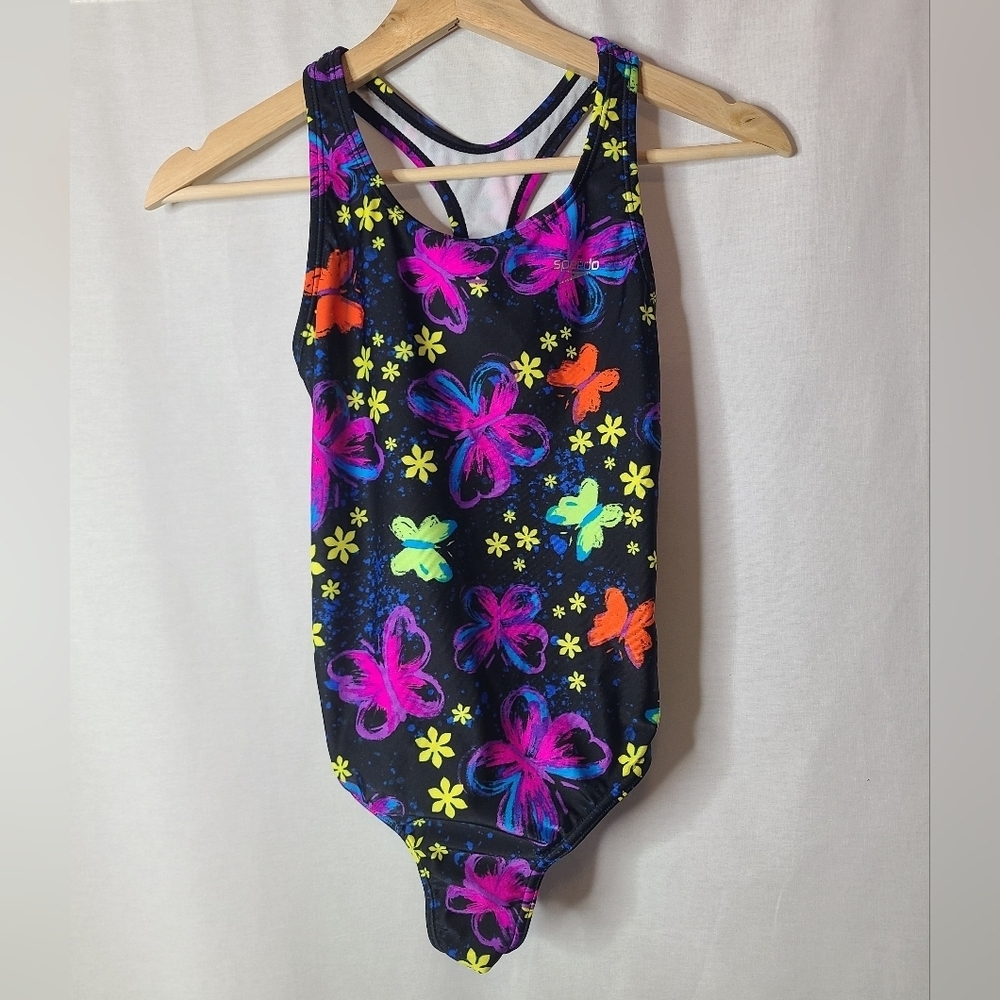 Girls speedo one peice swimsuit size 14
